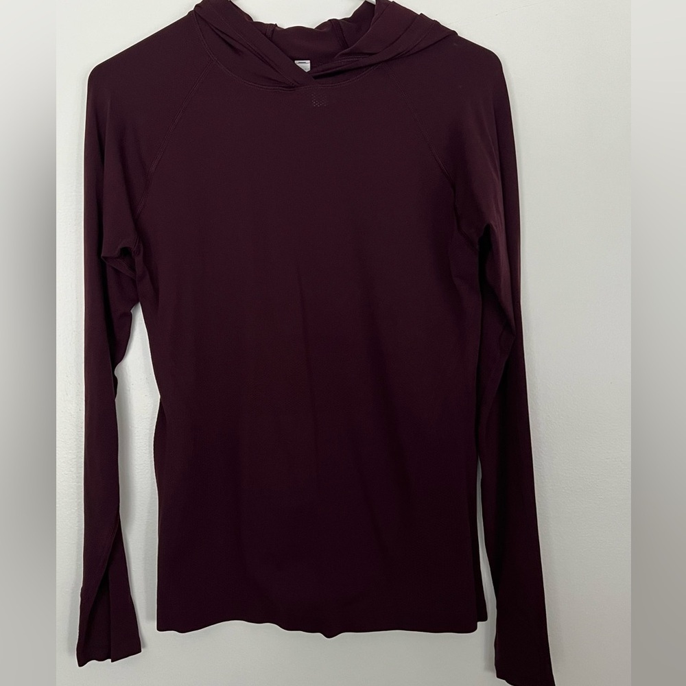 Athleta Momentum Hooded Top